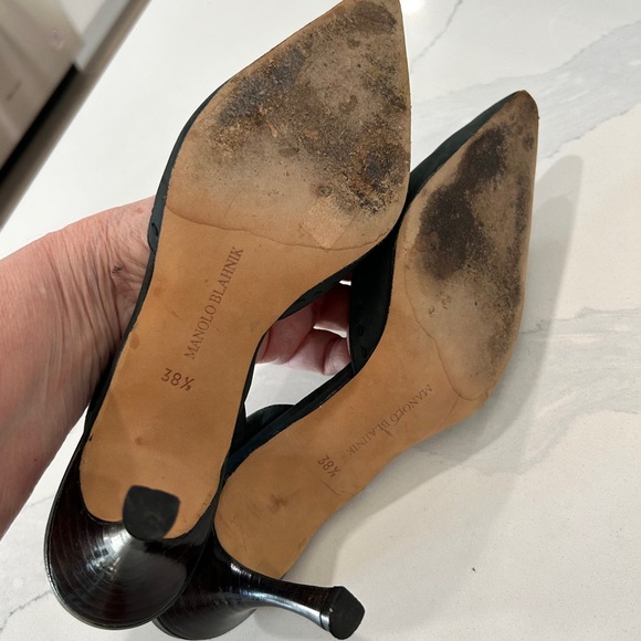 Manolo Blahnik Leather Pointed Toe Slingback Pumps - Picture 9 of 13